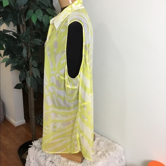 Lane Bryant semi sheer sleeveless hidden button down blouse Woman’s 26 - Picture 3 of 14